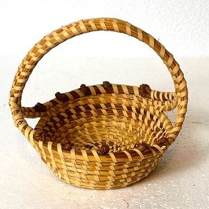 Vintage Gullah Sweetgrass Basket